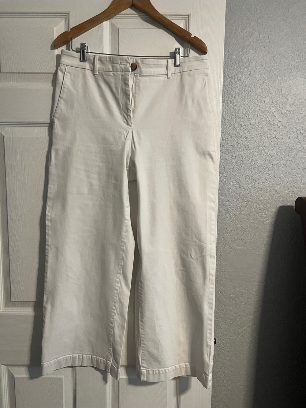 Ann Taylor White Wide-Leg Jeans